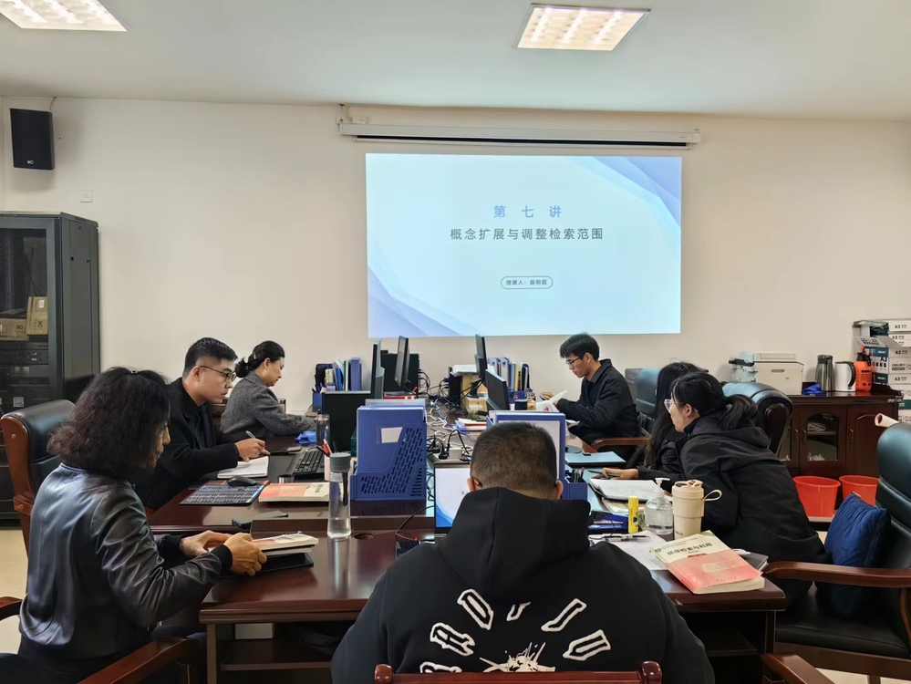 图书馆举办第七次业务能力提升培训